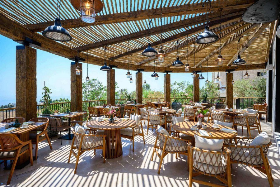 מרפסת צופה לנוף